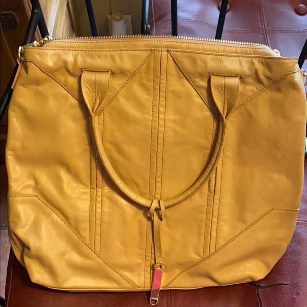 Adrienne vittadini Tan Leather Handbag